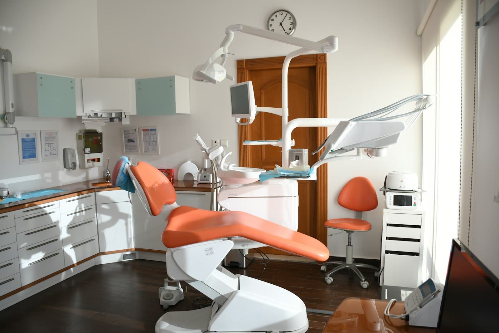 Dental treatment chair and equipment